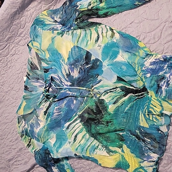 Cache sheer multicolored scoop shirt with crystal beads ties gathered low waist - Picture 4 of 9